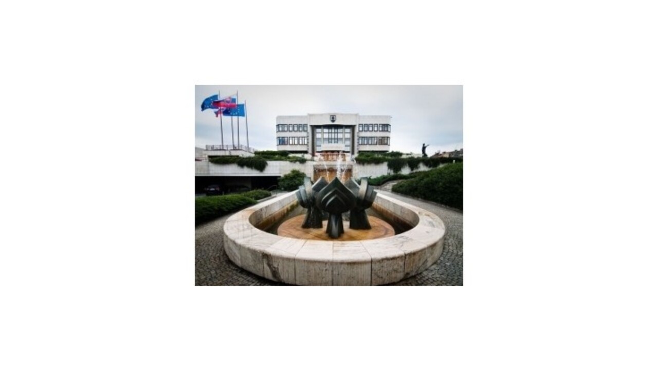 Kvalita slovenskej demokracie dostala známku 2,8