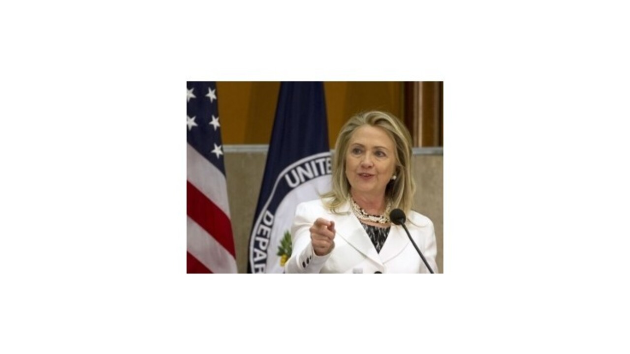 Clintonová vzala na seba vinu za zlyhanie bezpečnosti v Benghází