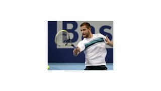 Ruského tenistu Južného delí krôčik od  400. víťazstva