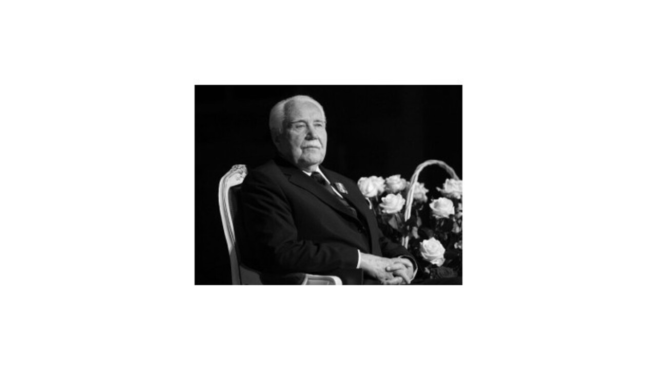 Opätovne pochovali druhú opäť leteckej havárie pri Smolensku