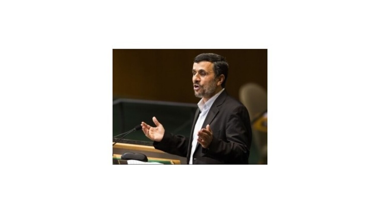 Iránski poslanci si opäť predvolali prezidenta Ahmadínežáda
