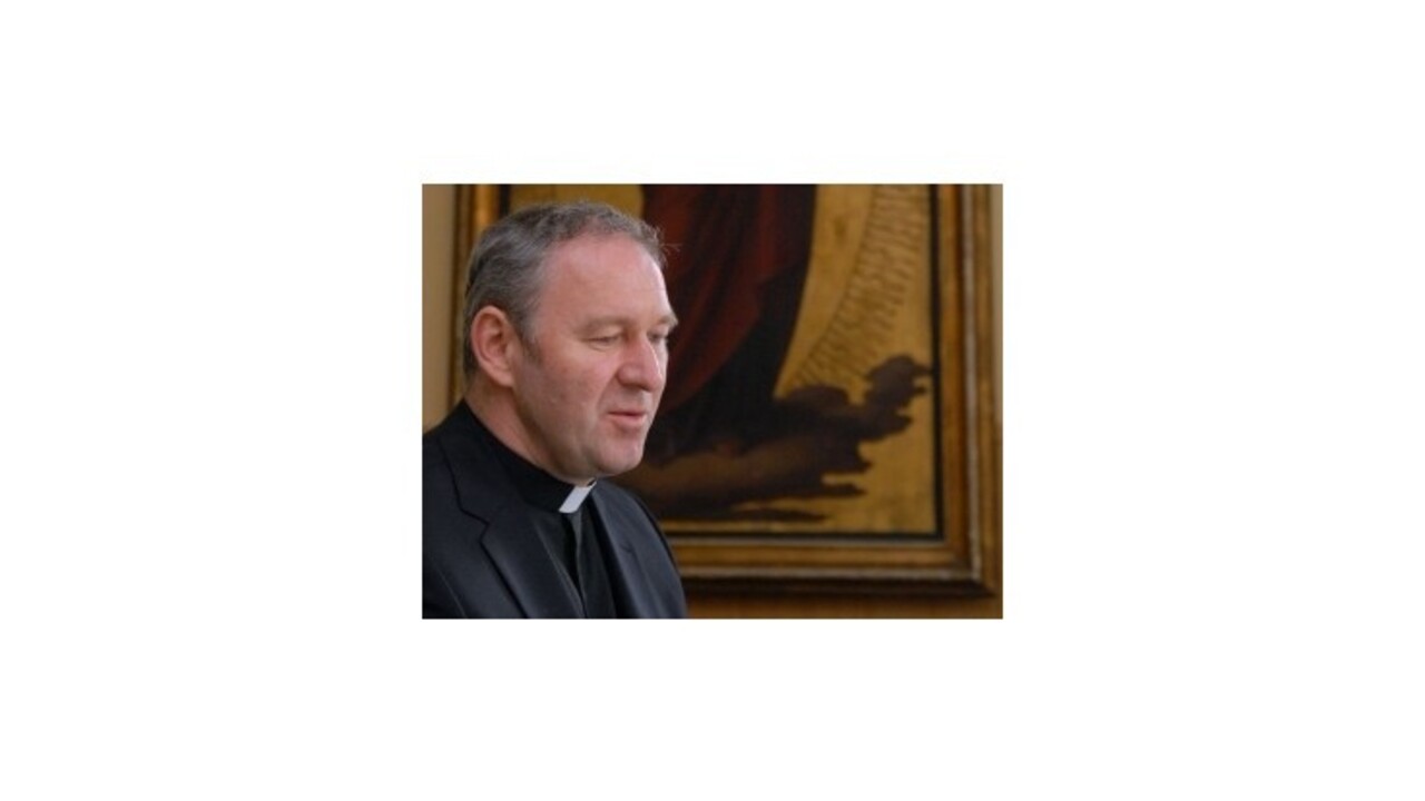 KBS: Pápež si pred odvolaním Bezáka preštudoval jeho kauzu