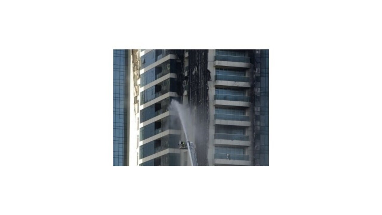 Požiar zachvátil 34-poschodový mrakodrap v Dubaji