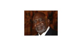 Premiér Mali po zatknutí vojakmi rezignoval