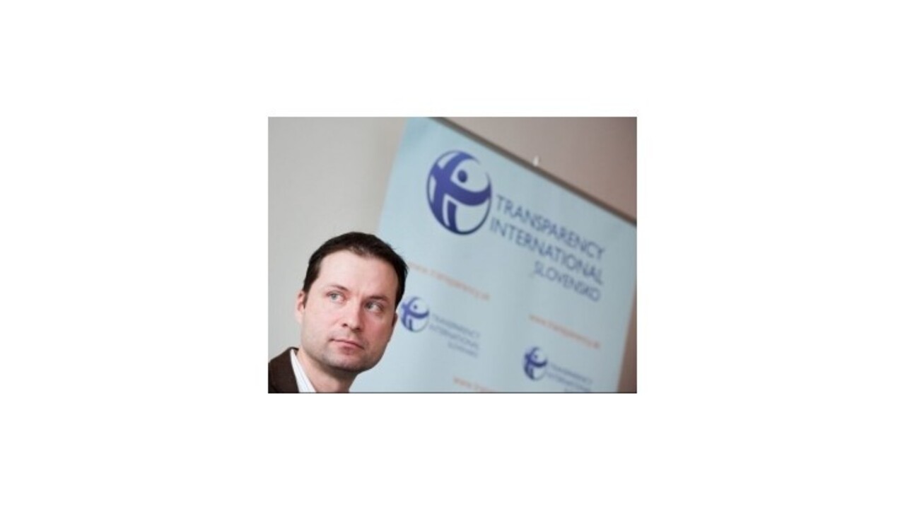Pod slabú transparentnosť Vranova sa mal podpísať úradnícky škriatok