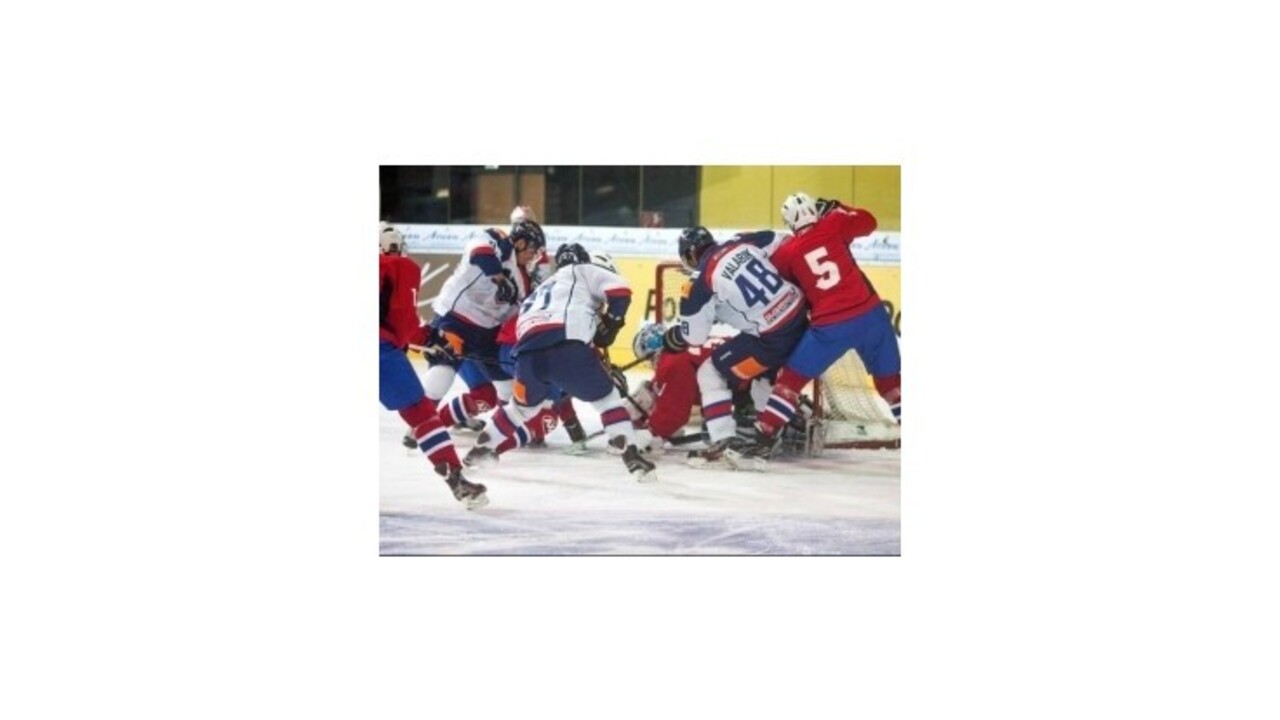 Slováci si na Arosa Challenge zahrajú finále, Nórov zdolali po nájazdoch