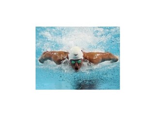 Lochte šokoval fanúšika, podaroval mu svoju medailu
