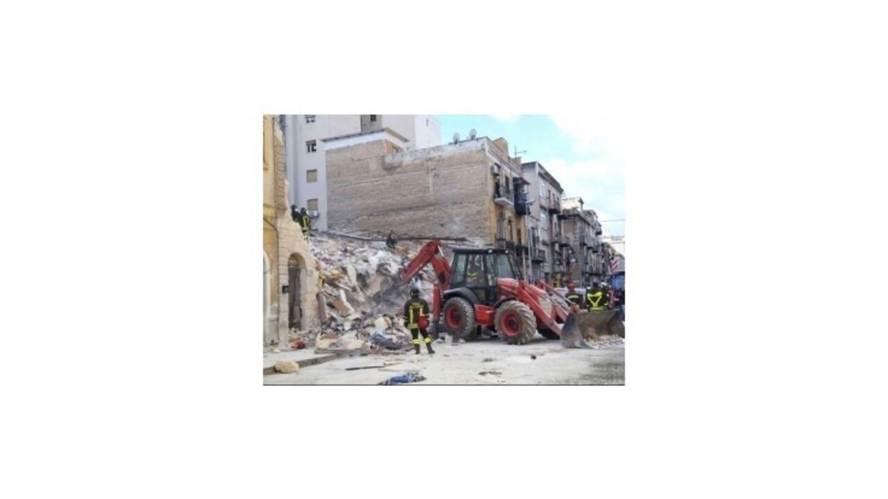 Štyria mŕtvi a 12 ranených po zrútení dvoch obytných domov v Palerme