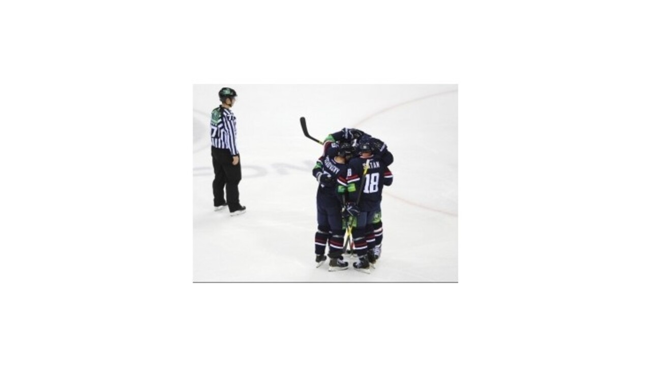 Slovan získal na ľade Dinama Moskva bod