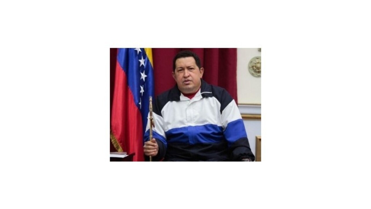 Chávez po operácii zápasí s vážnymi zdravotnými problémami
