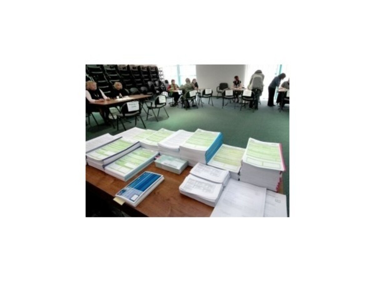 Právnické osoby už na Slovensku platia z príjmu 23-% daň