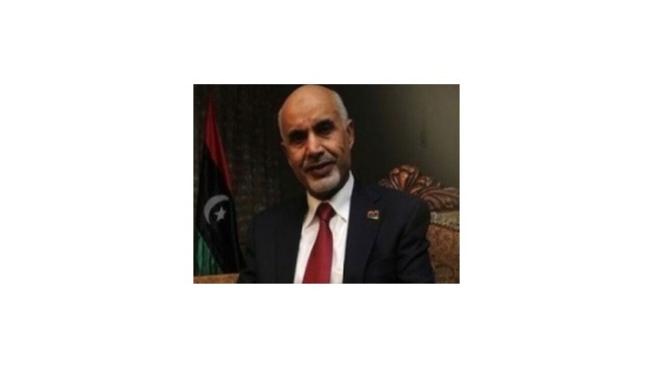 Na líbyjského prezidenta strieľali v púštnej oáze