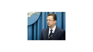 Glváč poprel spornosť nákupu lietadiel L-410