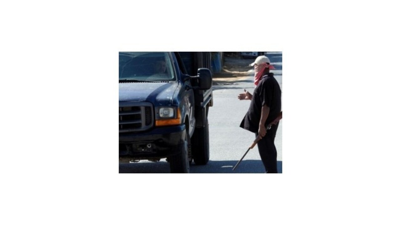 Tisíce Mexičanov podpísali petíciu za kontrolu zbraní v USA