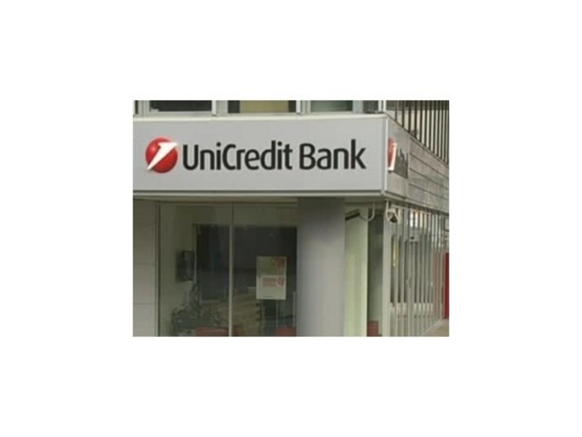 Unicredit bude v Nemecku zatvárať pobočky a prepúšťať