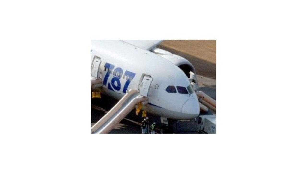 Aerolínia ANA zrušila 379 letov kvôli problémom lietadla Dreamliner