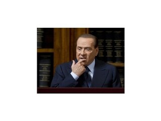 Berlusconi v predvolebnom prejave prisľúbil znižovanie daní
