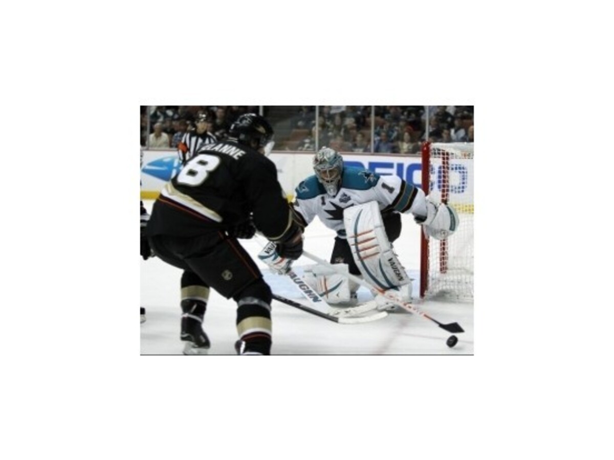 NHL: Sharks prvýkrát prehrali v riadnom hracom čase