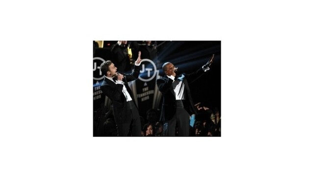 Grammy poznačili sprísnené bezpečnostné opatrenia, cena ide aj do Česka