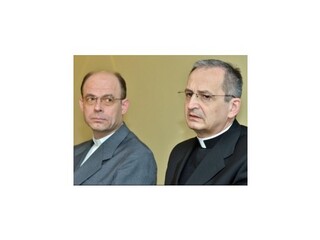 Biskupi sú prekvapení, rozhodnutie pápeža rešpektujú