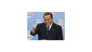 Berlusconi ponúka odpustenie dane výmenou za hlas