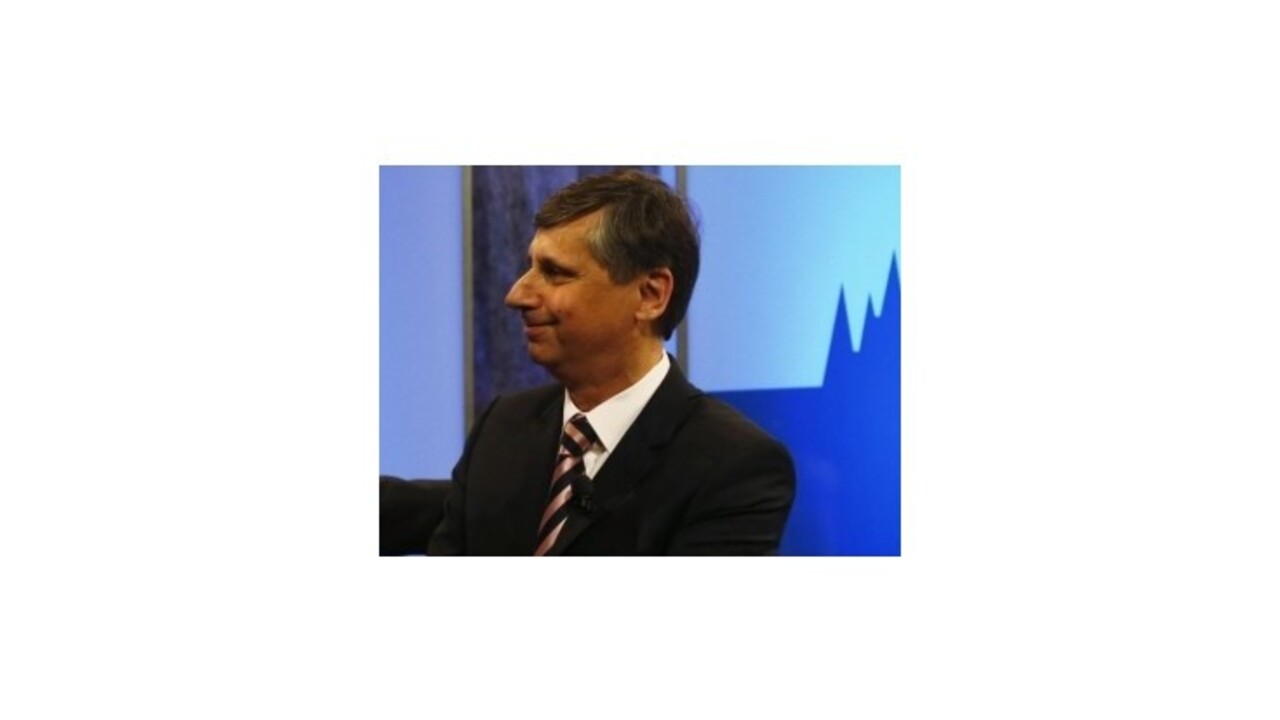 Miliónové dlhy za Fischerovu kampaň zaplatí pražský developer