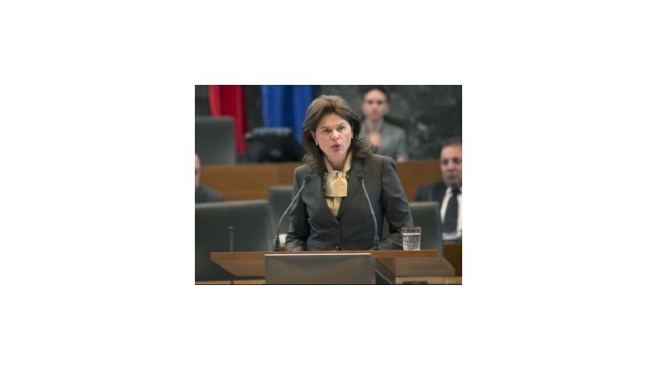 V Slovinsku padla vláda, novou líderkou má byť Bratušeková