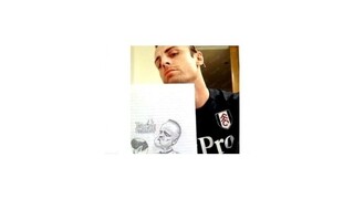 Berbatov by sa uživil aj ako karikaturista