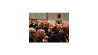 Zbor kardinálov sa zišiel naposledy pred voľbou pápeža