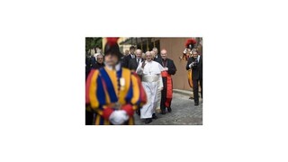 Pozrite si oficiálne symboly novozvoleného pápeža Františka