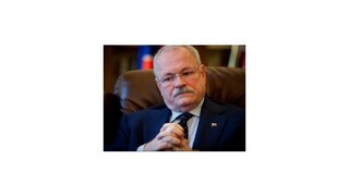 Gašparovič pozval na summit aj prezidentku Kosova, ktoré neuznávame