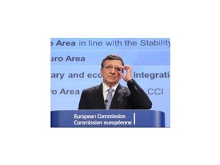 Barroso bránil Merkelovú, vraj nemôže za úsporné opatrenia