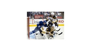 Chárov gól Bostonu na spečatenie postupu nestačil, LA ide ďalej, Halák končí