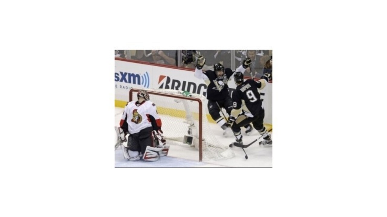 Crosby hetrikom zariadil druhú výhru Pittsburghu