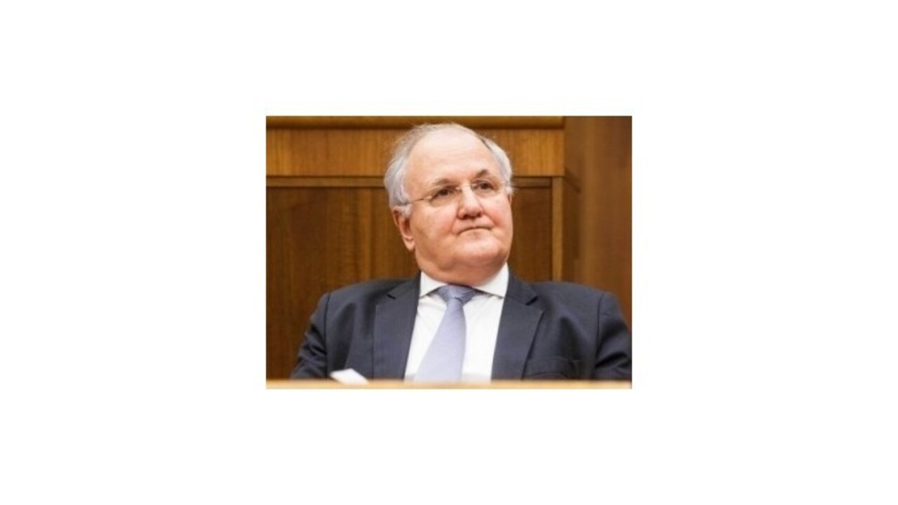 Čaplovič: Učitelia dostanú v tomto roku na prilepšenie 35 miliónov