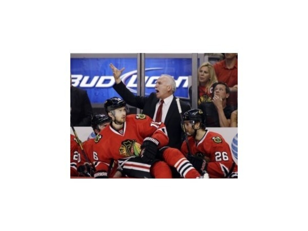 Hossa s Handzušom idú ďalej, Chicago až po predĺžení do finále Západu