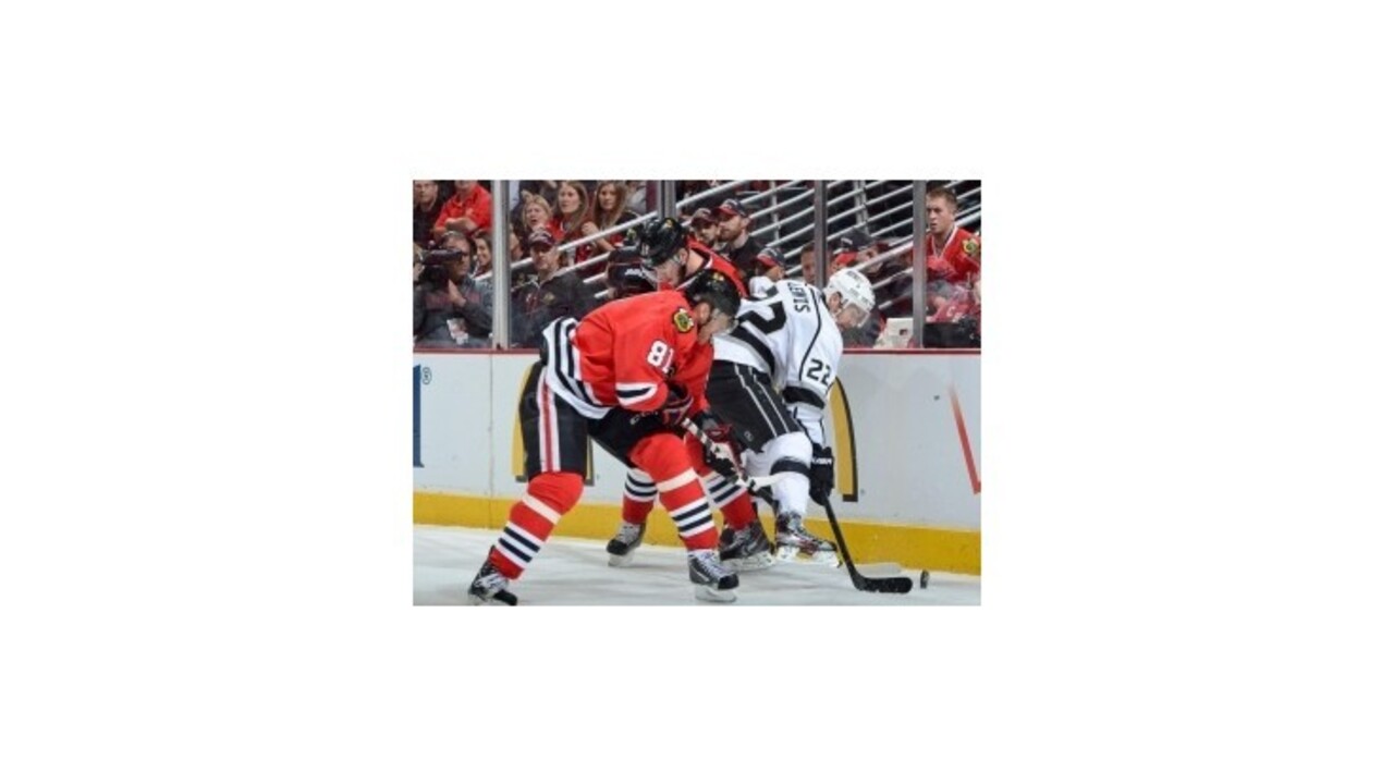 Handzuš dal gól, Hossa asistoval, Chicago vedie