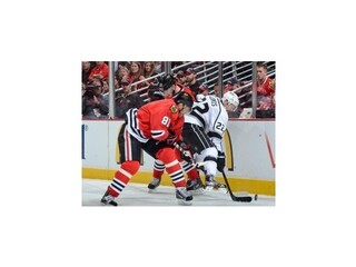 Handzuš dal gól, Hossa asistoval, Chicago vedie