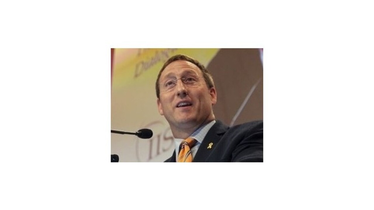 Kanadský minister potvrdil monitoring telekomunikácie