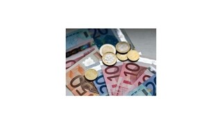 Rodičovský príspevok sa má zvýšiť na 203,2 eura