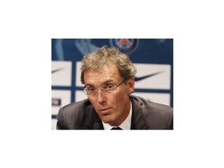 Laurent Blanc údajne nebol číslom jeden za Ancelottiho