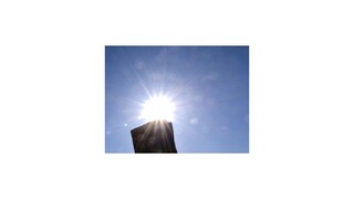 Západ USA spaľujú horúčavy