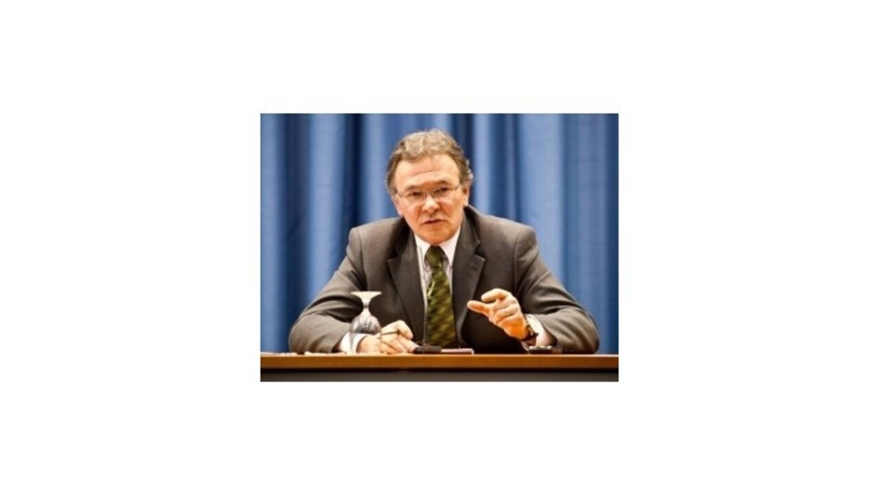 Zamestnávatelia sa stále nevedia dohodnúť na výške minimálnej mzdy