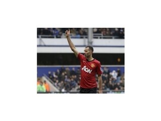 Giggs sa stal hrajúcim trénerom Manchestru United