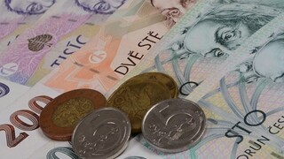 Česká národná banka reaguje na výrazné oslabenie kurzu koruny, začne intervencie na devízovom trhu