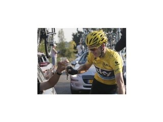 Stý ročník Tour de France vyhral Froome, Sagan obhájil zelený dres