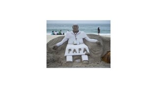 Pápež navštívil pláž Copacabana