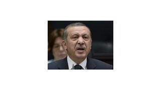 Turecký premiér chce žalovať The Times
