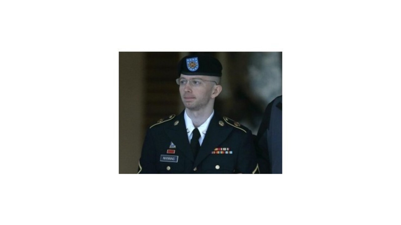 Manninga odsúdili za špionáž, nie však za napomáhanie nepriateľovi