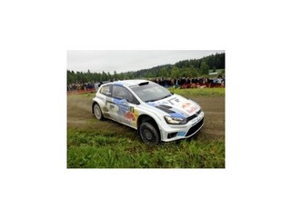 Na Rely Fínska po piatku lídrom Francúz Ogier